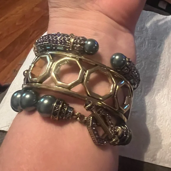 Heidi Daus "Everyday Elegance" 3-piece Crystal Bangle Bracelet Set M/L blues NIB - Picture 2 of 8